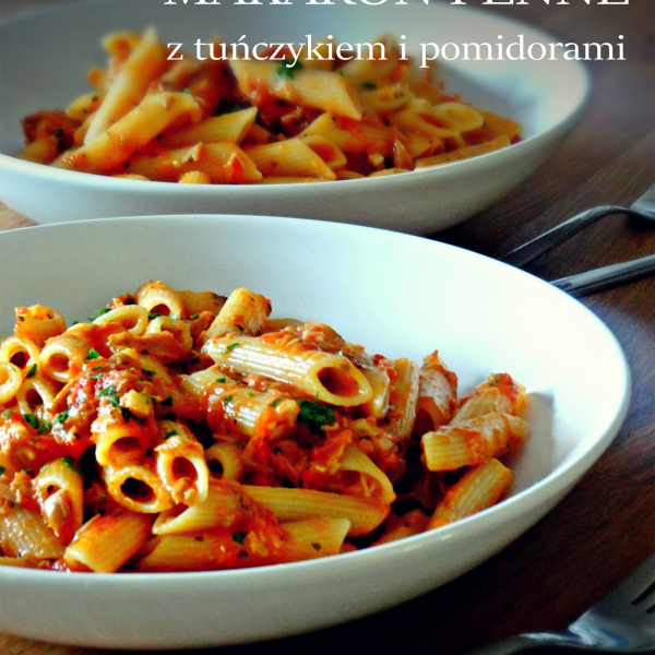 Makaron penne z tuńczykiem i pomidorami