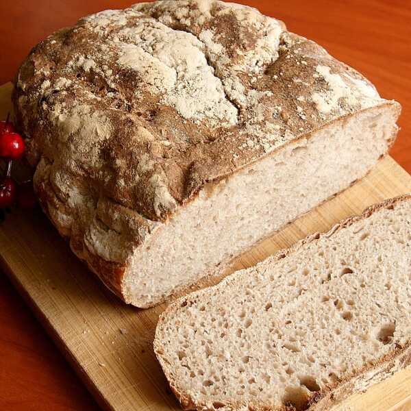 Chleb polski pszenno żytni na zakwasie