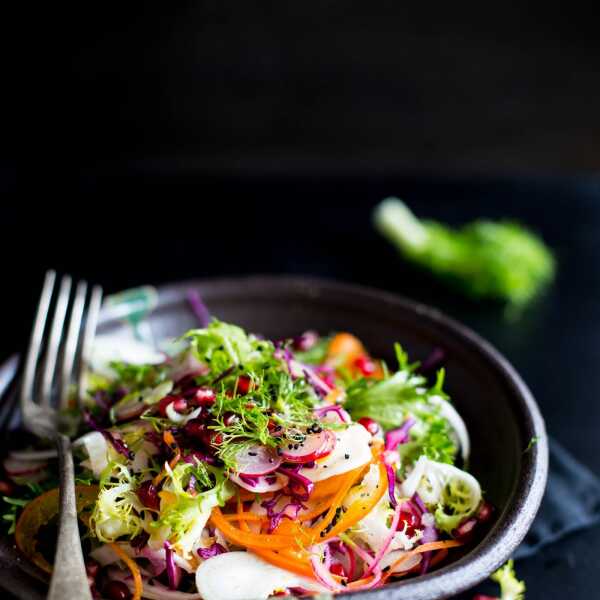 ZIMOWA SAŁATKA OCZYSZCZAJĄCA - WINTER FENNEL DETOX SALAD