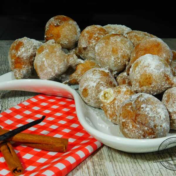 Mini pączki waniliowe 