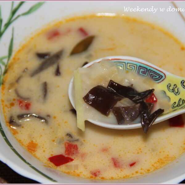 Zupa w tajskim stylu i 'Ulisses z Bagdadu'