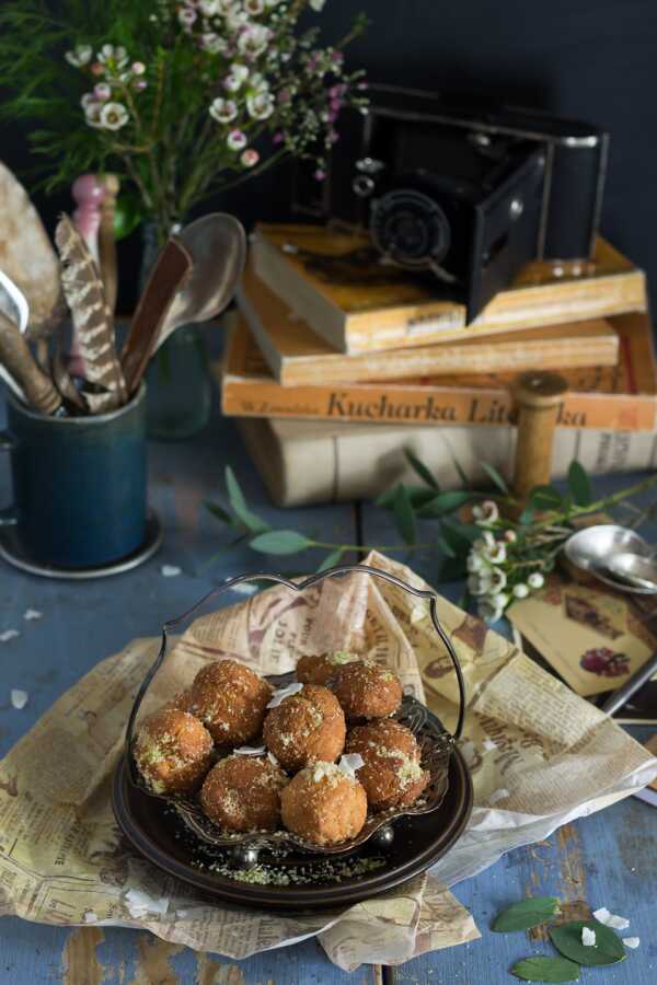 Wegańskie mini pączki, kokosowo-limonkowe