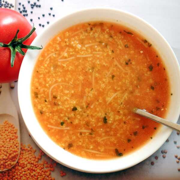 Zupa Pomidorowa z Kaszą Jaglaną