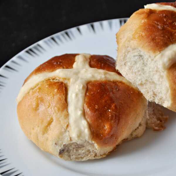 Hot cross buns