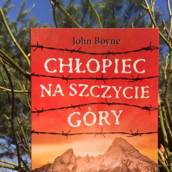 'Chłopiec na szczycie góry' - recenzja książki