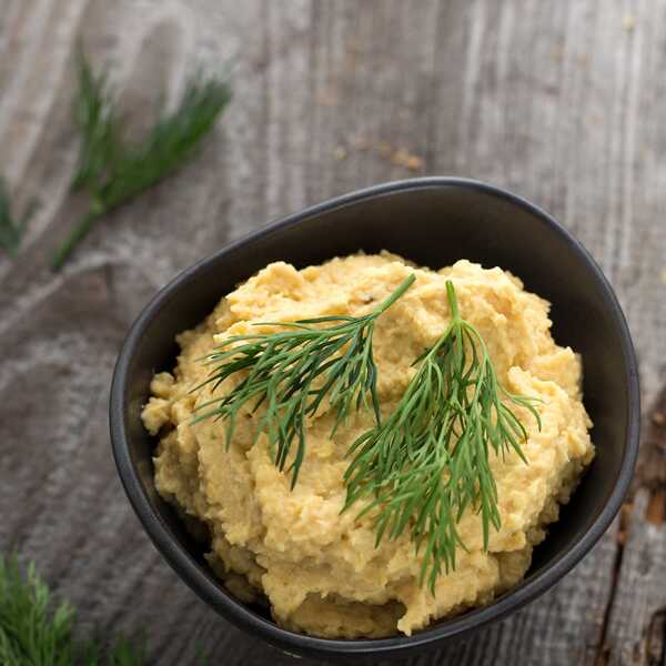 Bezjajeczna pasta z ciecierzycy (wegańskie, bezglutenowe)