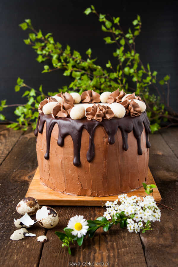Tort czekoladowy, urodzinowy