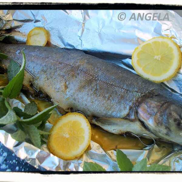 Pstrąg z miętą - Trout Stuffed With Fresh Mint - Trota alla menta