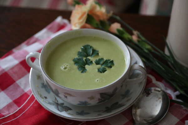 Zupa krem z brokuł i serka