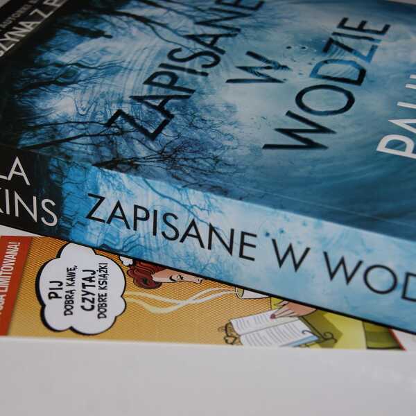 ZAPISANE W WODZIE - Paula Hawkins