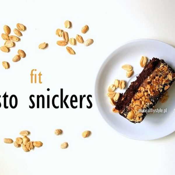 Ciasto snickers bez glutenu w wersji fit