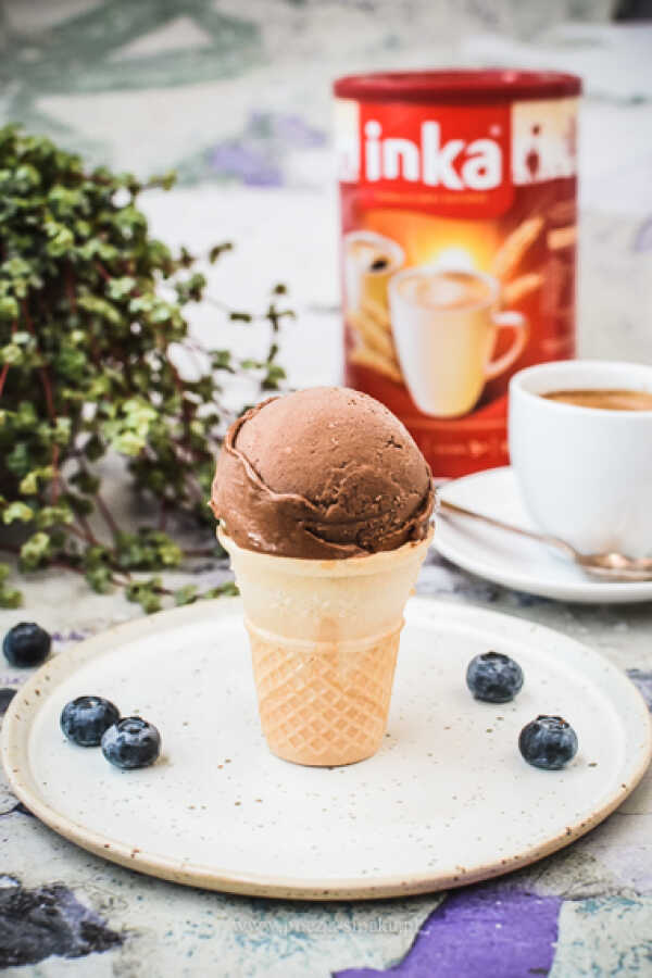 Bezcukrowy sorbet czekoladowo-kawowy (wegańskie lody)