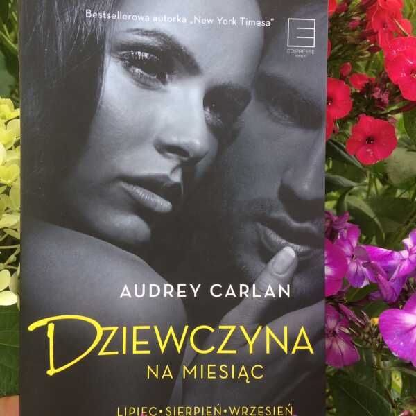 'Dziewczyna na miesiąc. Lipiec - sierpień - wrzesień' - recenzja książki