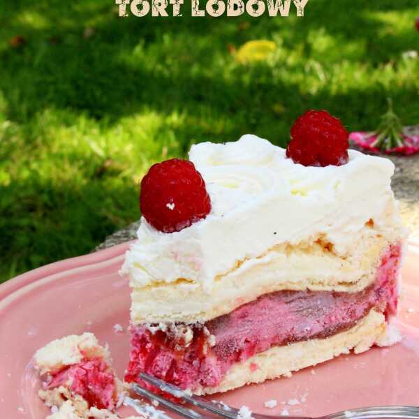 Malinowy tort lodowy