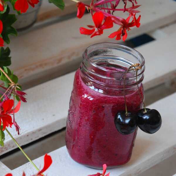 Smoothie z czerwonych warzyw