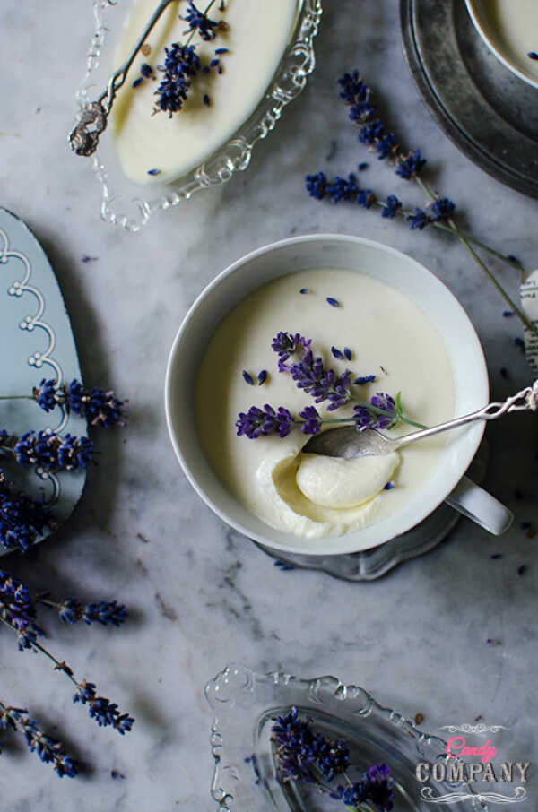 Posset z lawendą. Deser z długą historią