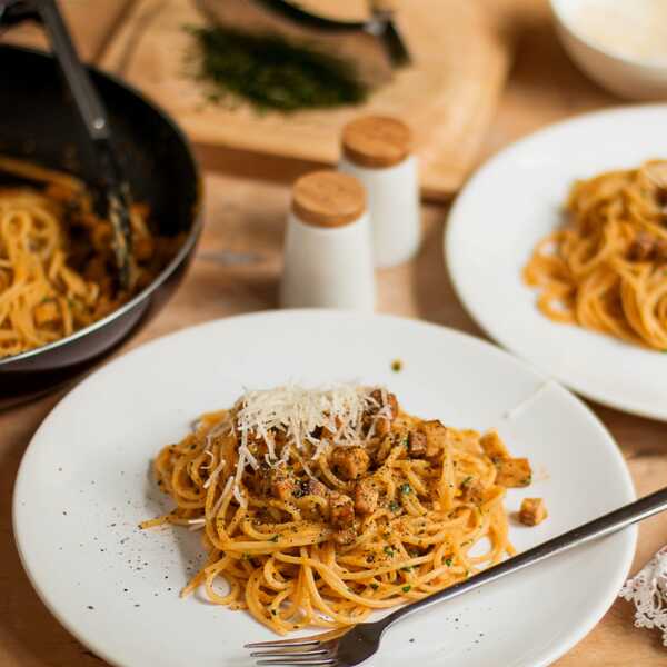 WEGAŃSKIE SPAGHETTI A'LA CARBONARA