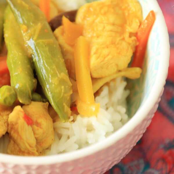 Indyjska potrawka, czyli curry z kurczaka