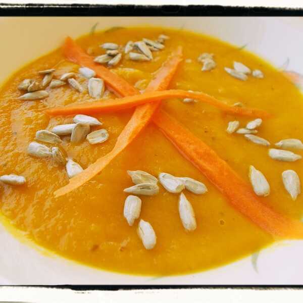 Zupa krem z marchwi (marchwianka) - Carrot Soup Recipe - Vellutata di carote