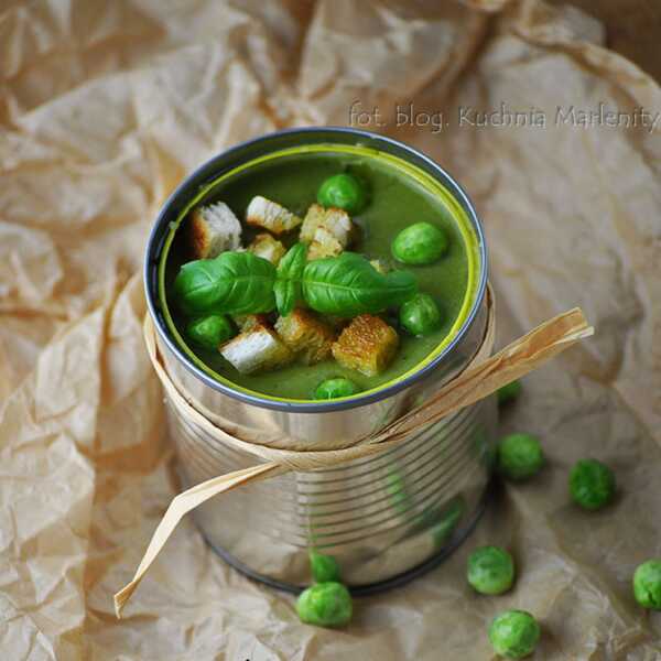 Zupa k rem z zielonego groszku