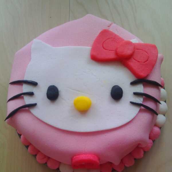 Tort z Hello Kitty