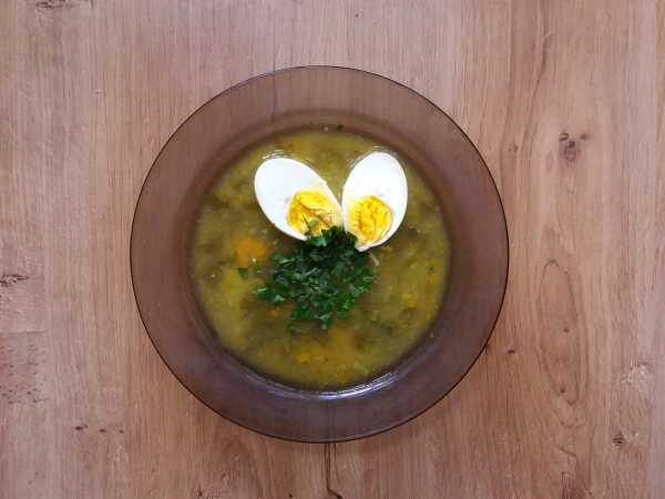 Kremowa zupa szczawiowa – bez zabielania