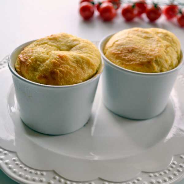 Souffle au fromage (suflet serowy)