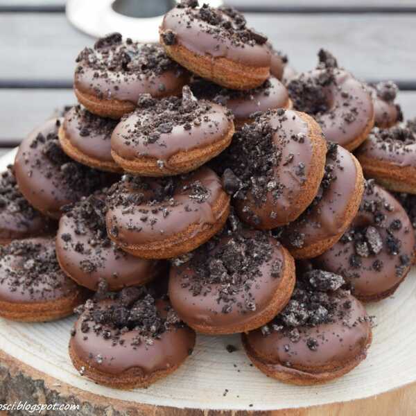 Mini pączki z Oreo i masłem orzechowym 