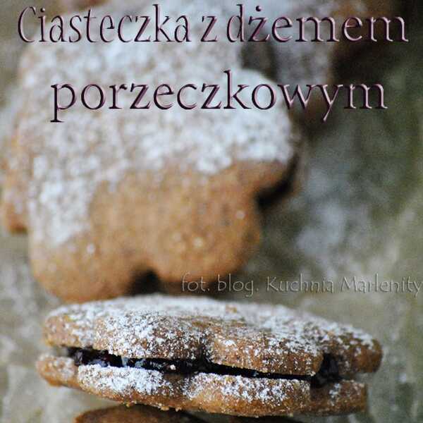 Ciasteczka czekoladowe z dżemem porzeczkowym 