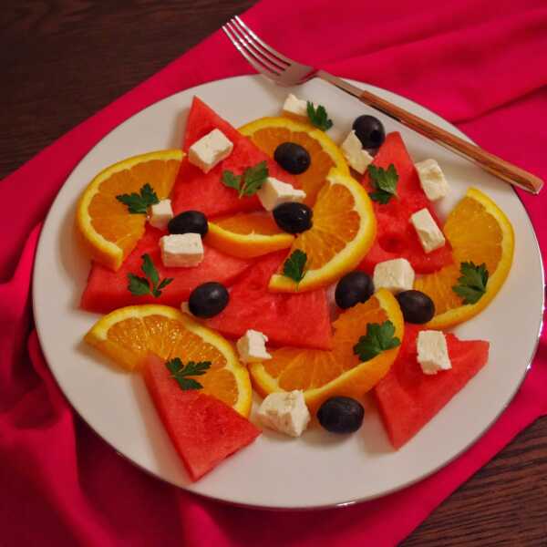 Sałatka z arbuzem,pomarańczą i serem feta / watermelon,orange and feta salad