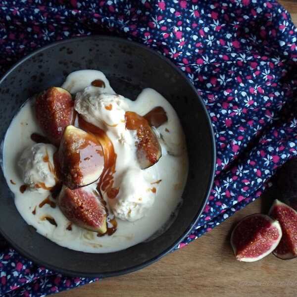 Ach, co to był za ślub! I figi w miodowym karmelu z miodowym semifreddo