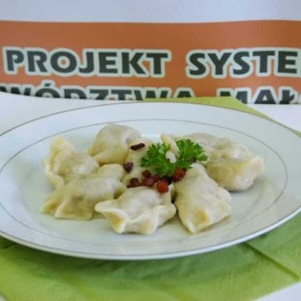 Małopolskie pierogi z kaszą gryczaną i serem