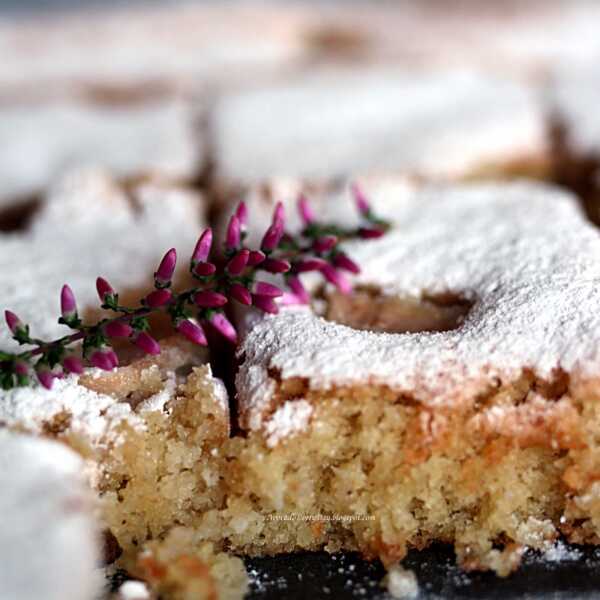 Torta de Santiago - ciasto migdałowe