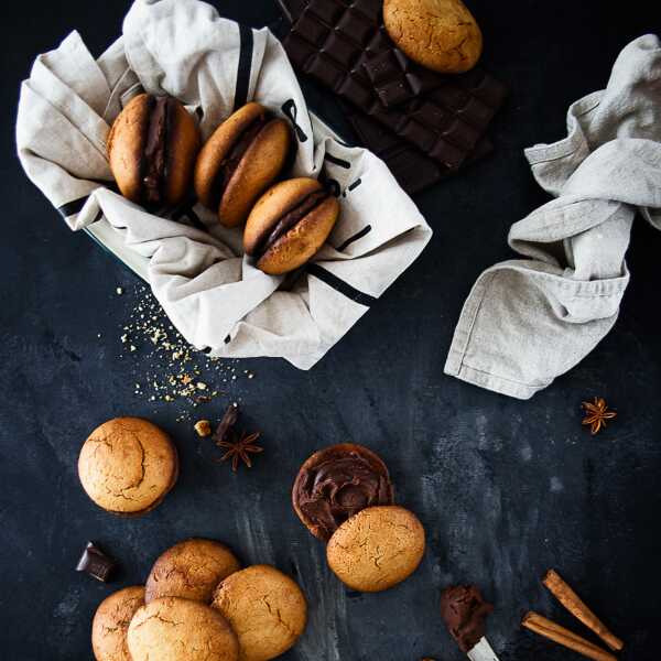 Ciasteczka - markizy z kremem czekoladowym