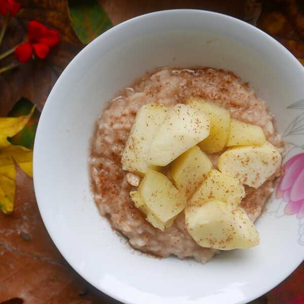 Ryż z jabłkiem i garam masala