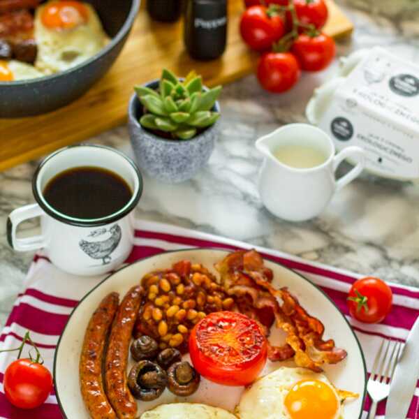 Full English breakfast, czyli mocarne angielskie śniadanie
