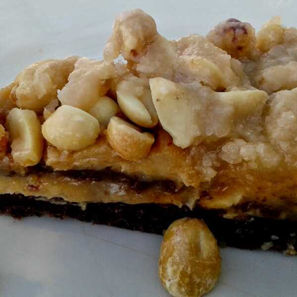 Brownie z kremem fistaszkowym / Brownie with peanut cream