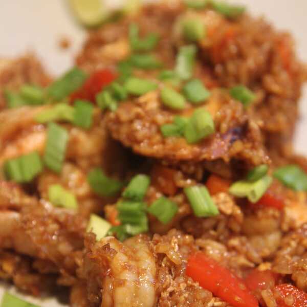 Khao Pad Tom Yum- ryż smażony z krewetkami na ostro
