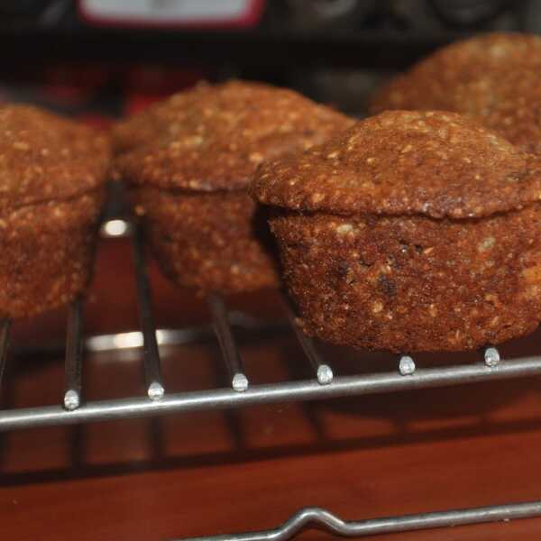 Zdrowe Muffiny Bananowe z orzechami ,sezamem i popping z amarantusa,idealne na śniadanie lub przekąskę 