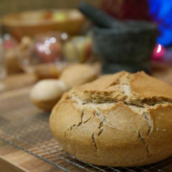 Pszenno-orkiszowwy chleb na zakwasie 