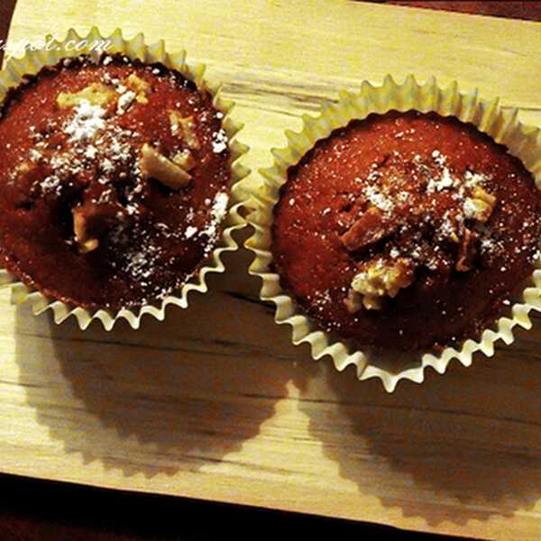 Muffinki marchewkowe z kremem pomarańczowym i kandyzowaną skórką pomarańczy / Carrot muffins with orange cream and candied orange peel