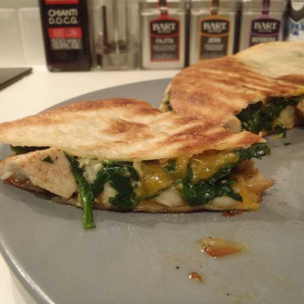 Chicken and spinach quesadilla