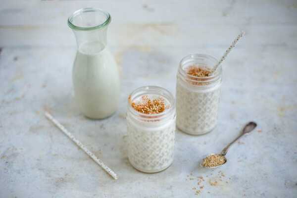 Tahini and Date Coconut Smoothie Recipe