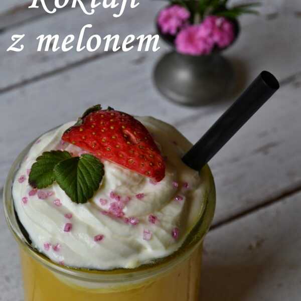 KOKTAJL Z MELONEM