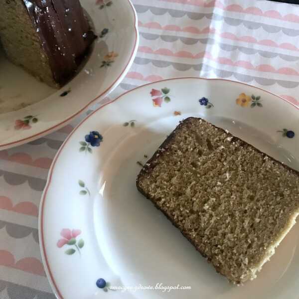 BABKA GOTOWANA NA MĄCE ŻYTNIEJ