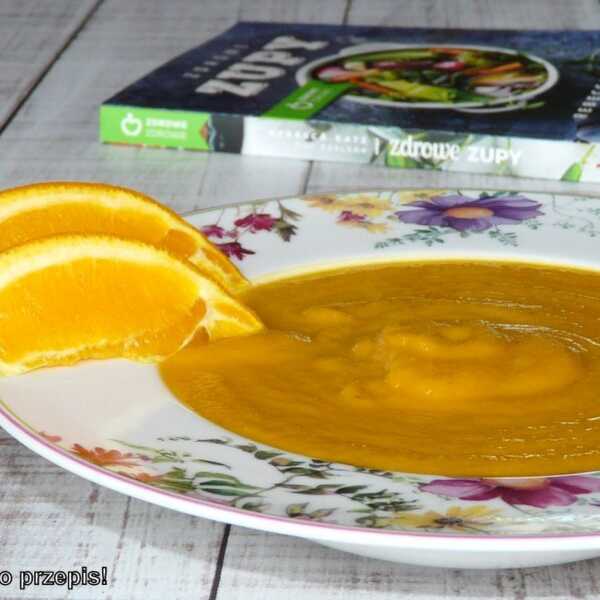 Pikantna zupa z dyni z imbirem i kardamonem oraz recenzja książki 'Zdrowe zupy'