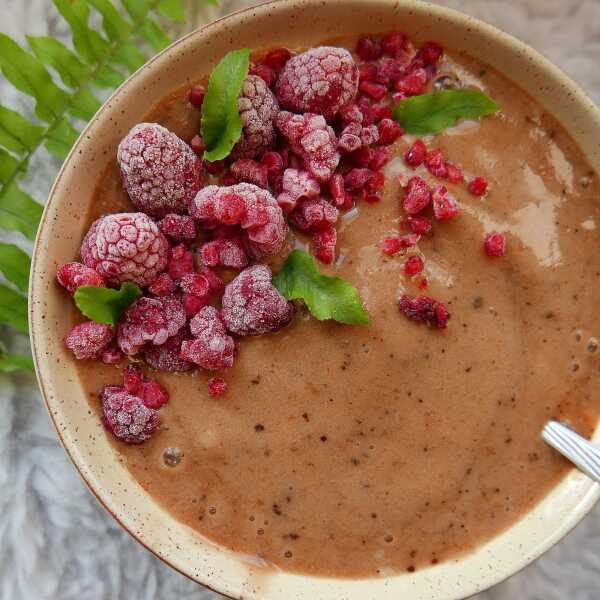 Espresso smoothie bowl