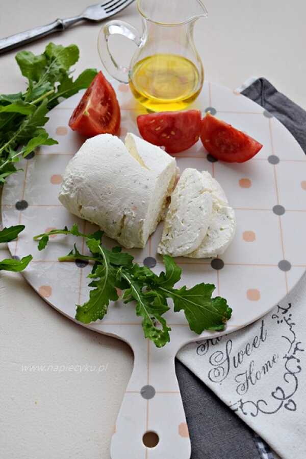 Domowy ser jogurtowy – Labneh