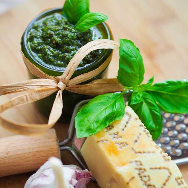 Pesto bazyliowe ze słonecznikiem