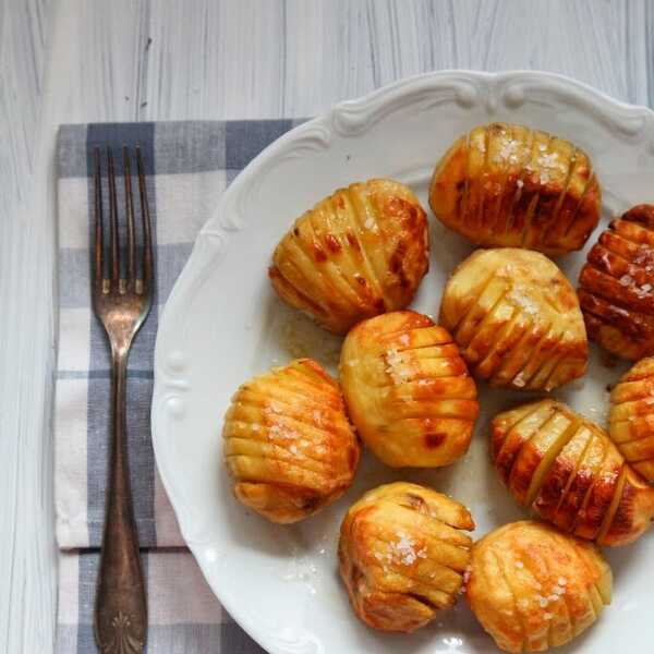 Ziemniaki hasselback